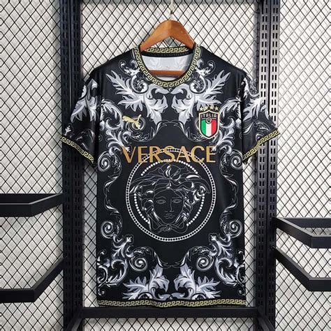 maglia italia versace calcio|Maglia Italia x Versace Black 2023/2024 .